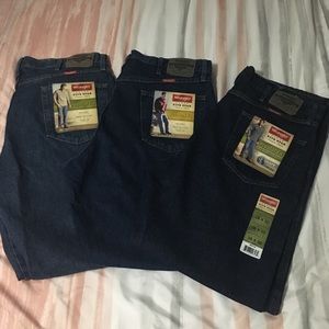 NWT Wrangler jean bundle 38x32 lot